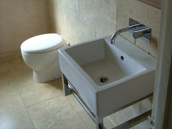New Integrated toilet system and basin