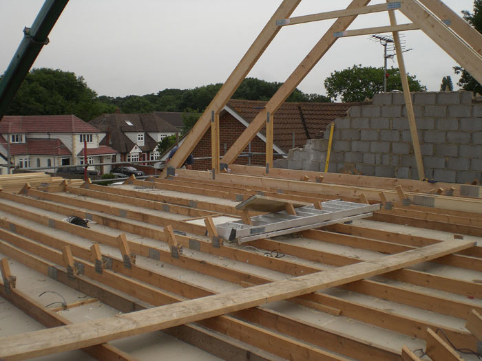 Roof frame assembly